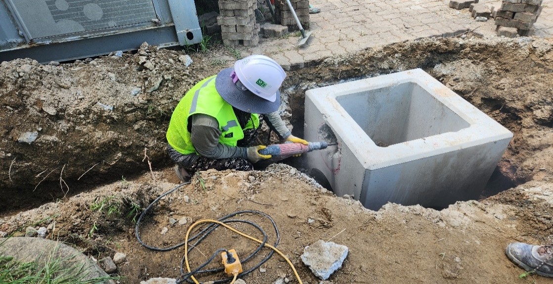 콘크리트집수정 천공 및 접합1